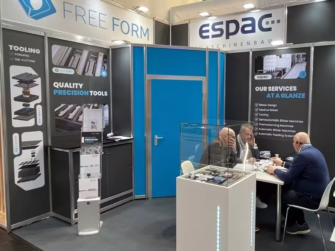 Website-Relaunch Espac Maschinenbau Webdesign Schwinghammer Messetstand